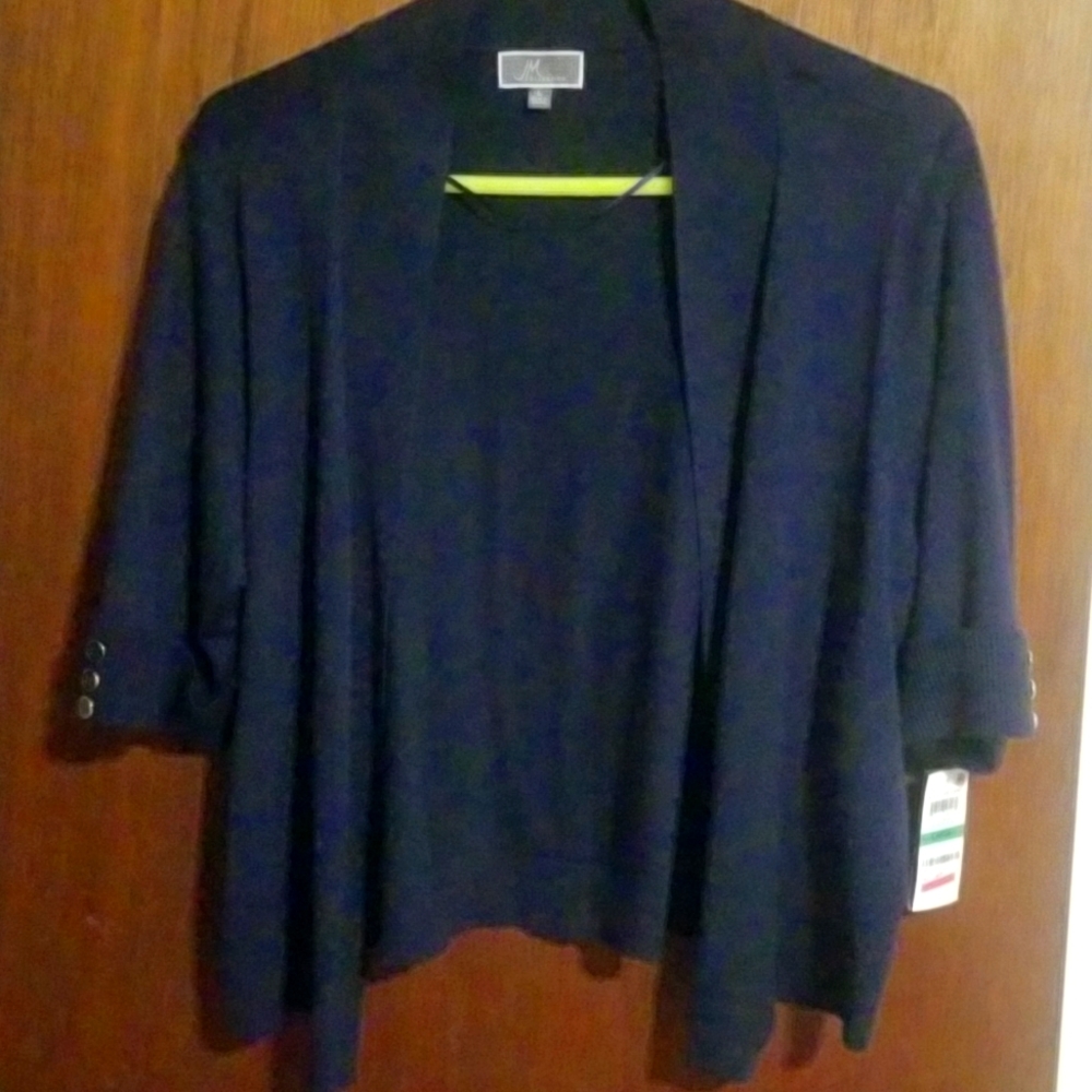 Large JM short cardigan